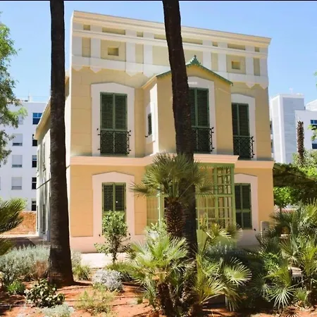 Apartament Port Luxury 300m From The